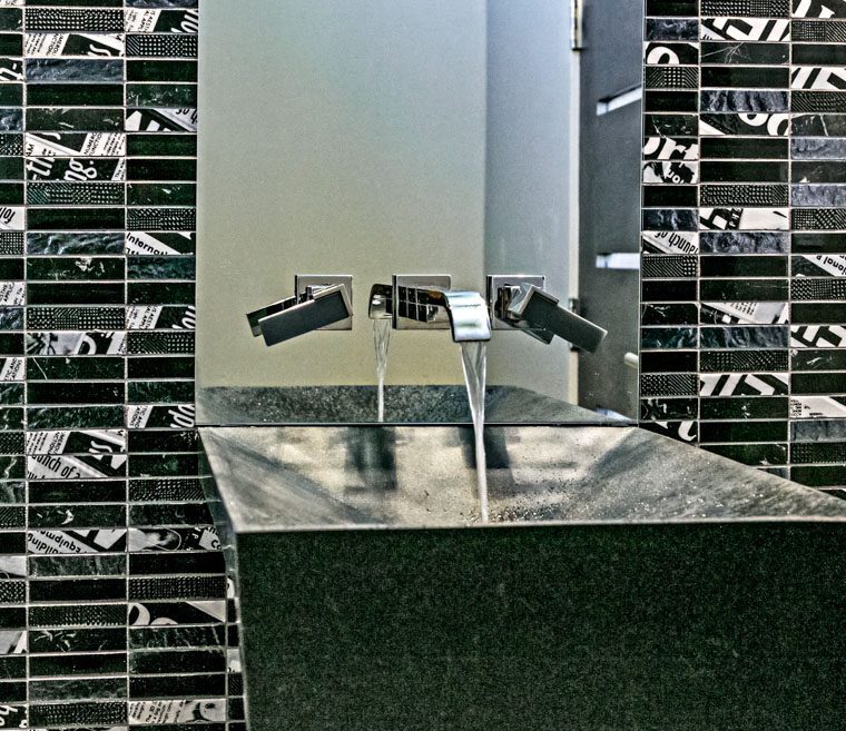 tile design around sink from ceramic tile center