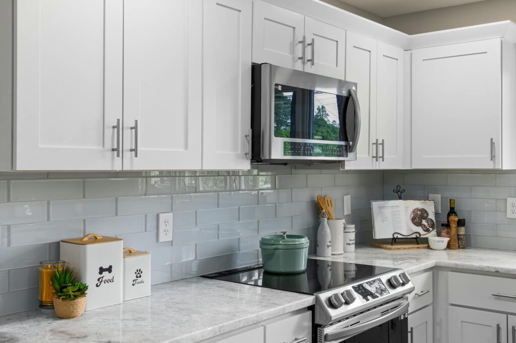 Glass kitchen tiles in reno